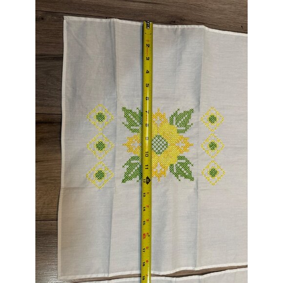Set Of 2 Handcrafted Embroidered Sunflower Cotton Table Runners 19x33 Inches Yel - Picture 3 of 4
